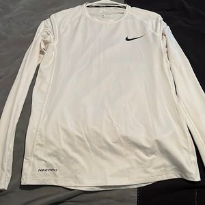Nike Pro Dri-fit long sleeve shirt